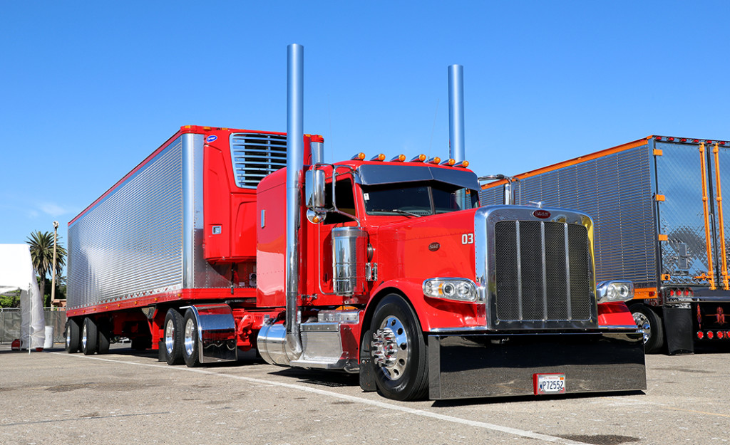 Rollin’ The Boulevard | 10-4 Magazine