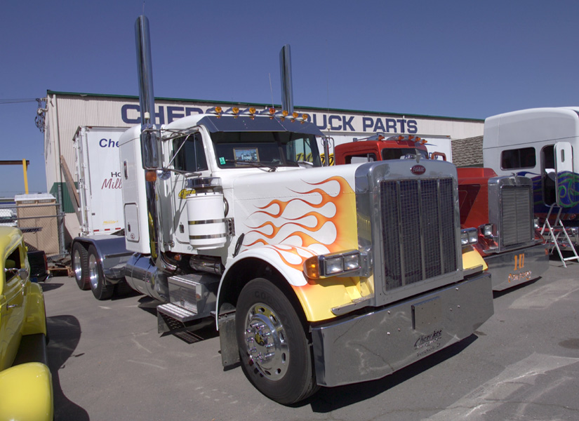 TEN FOUR MAGAZINE TRUCKING ONLINE MAGAZINE FOR TRUCKERS